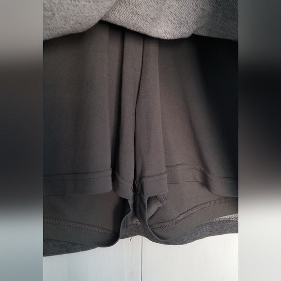 Comfortable Grey Skort - Picture 4 of 6